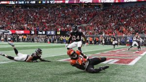 Late Green TD gives Bengals win, leaves Falcons blue
