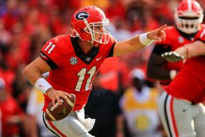 Georgia QB Murray having ACL surgery