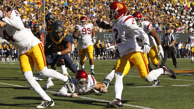 Oct 31, 2015; Berkeley, CA, USA; Southern California Trojans cornerback Adoree' Jackson (2) returns an interception for a touchdown against the California Golden Bears in the third quarter at Memorial Stadium. The Trojans defeated the Bears 27-21. Mandatory Credit: Cary Edmondson-USA TODAY Sports