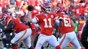 Chiefs give Reid gift with win over his former team