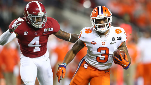 Jan 7, 2019; Santa Clara, CA, USA; Clemson Tigers wide receiver Amari Rodgers (3) runs the ball against the Alabama Crimson Tide in the second quarter during the 2019 College Football Playoff Championship game at Levi's Stadium. Photo Credit: Mark Rebilas-USA TODAY Sports