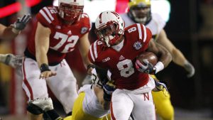 Michigan loses QB Robinson, game to Nebraska