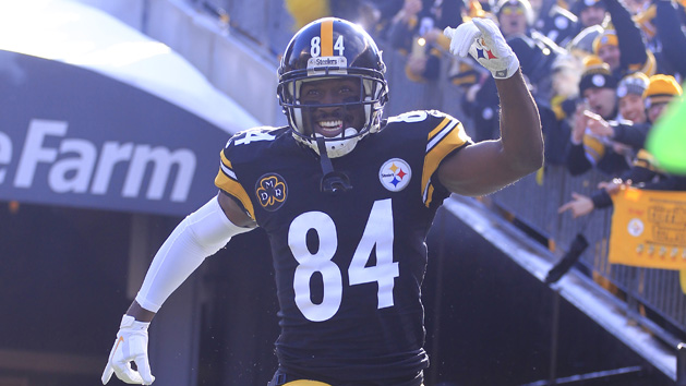 Jan 14, 2018; Pittsburgh, PA, USA; Pittsburgh Steelers wide receiver Antonio Brown (84) runs onto the field during player introductions prior to the AFC Divisional Playoff game against the Jacksonville Jaguars at Heinz Field. Photo Credit: Charles LeClaire-USA TODAY Sports