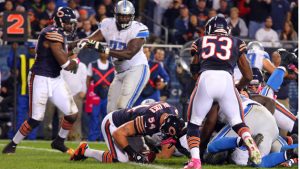 Veteran defense carries Bears past Lions