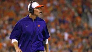 Clemson’s Venables wins Broyles Award