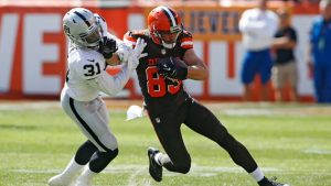 Start Hartline, RGIII; Dallas QB, RB, WRs slowed by OL