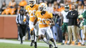 Tennessee reinstates suspended CB Thompson