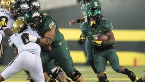 Oregon pulls away from UCLA in second half