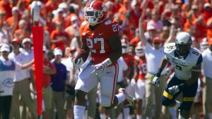 RB Fuller leaving Clemson