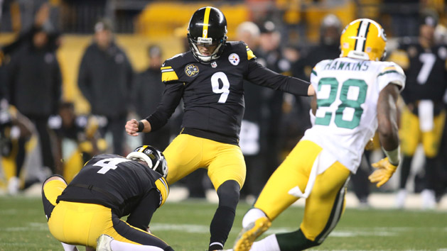 Nov 26, 2017; Pittsburgh, PA, USA; Pittsburgh Steelers kicker Chris Boswell (9) kicks a fifty-three yard field goal as time expires to defeat the Green Bay Packers 31-28 at Heinz Field. Photo Credit: Charles LeClaire-USA TODAY Sports