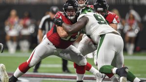 Report: Falcons rookie Lindstrom may have broken foot
