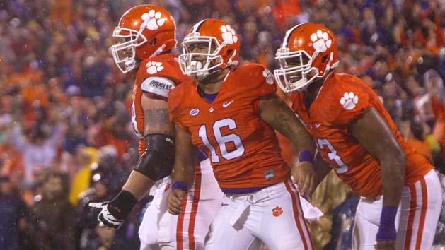 NCAA Football: Chick-fil-A Kickoff Game-Auburn vs Clemson