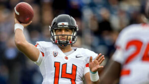 Backup QB Vaz leads Oregon State over BYU, 42-24