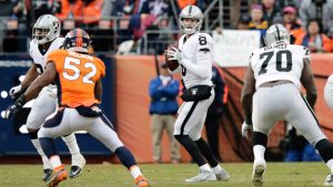 Raiders expected to start QB Cook vs. Texans