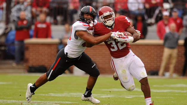Texas Tech Red Raiders linebacker Dakota Allen (40) during the second quarter at Gaylord Family - Oklahoma Memorial Stadium last year. Allen has been kicked off the team. Photo Credit: Mark D. Smith-USA TODAY Sports