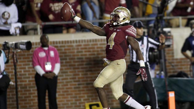 Dalvin Cook is a scoring machine for FSU. Photo Credit: Glenn Beil-USA TODAY Sports