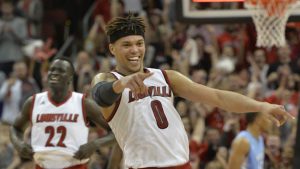 Top 25 Scores: Louisville holds off UNC