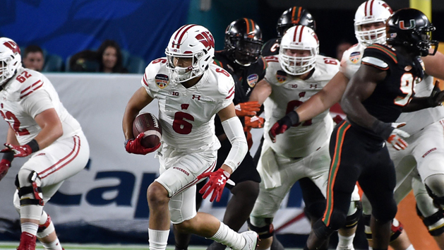 Dec 30, 2017; Miami Gardens, FL, USA; Wisconsin Badgers wide receiver Danny Davis III (6) carries the ball in the third quarter against the Miami Hurricanes in the 2017 Orange Bowl at Hard Rock Stadium. Photo Credit: Steve Mitchell-USA TODAY Sports
