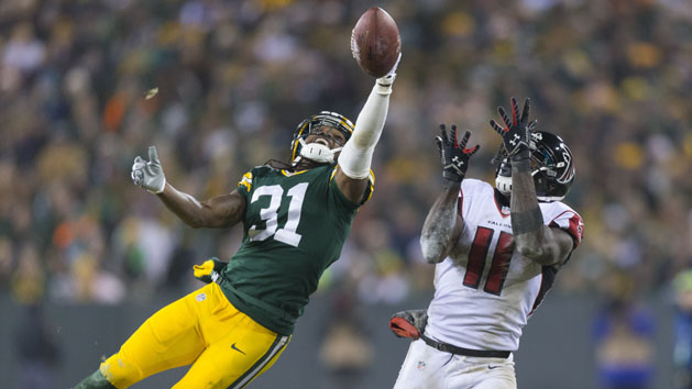NFL: Atlanta Falcons at Green Bay Packers