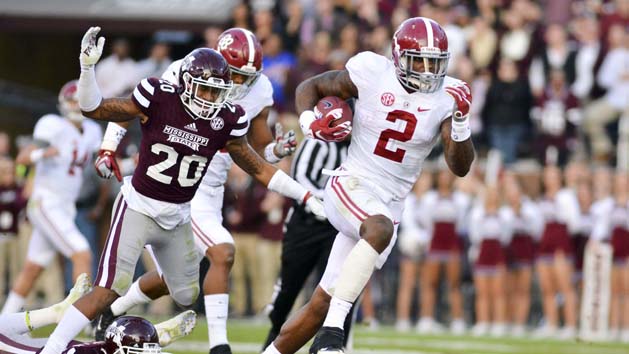 Nov 14, 2015; Starkville, MS, USA; Alabama Crimson Tide running back Derrick Henry (2) runs the ball during a play that would result in a touchdown during the second quarter of the game against the Mississippi State Bulldogs at Davis Wade Stadium. Mandatory Credit: Matt Bush-USA TODAY Sports