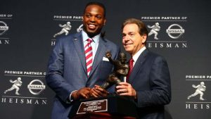 Alabama RB Henry takes home Heisman Trophy