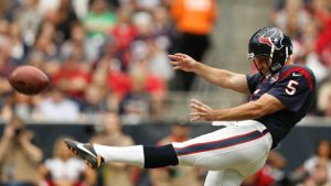 Eagles sign punter Jones