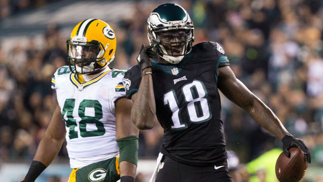 Nov 28, 2016; Philadelphia, PA, USA; Philadelphia Eagles wide receiver Dorial Green-Beckham (18) reacts after a first down past Green Bay Packers wide receiver Randall Cobb (18) during the first quarter at Lincoln Financial Field. Photo Credit: Bill Streicher-USA TODAY Sports