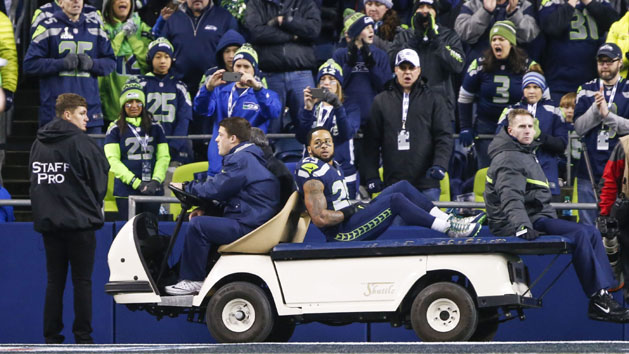 Dec 4, 2016; Seattle, WA, USA; Seattle Seahawks free safety Earl Thomas (29) is carted to the locker room during the second quarter against the Carolina Panthers at CenturyLink Field. Photo Credit: Joe Nicholson-USA TODAY Sports