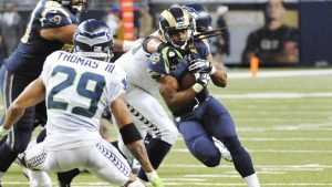 Seahawks hang on to beat Rams 14-9