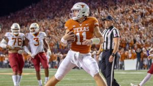 No. 10 Texas looks to keep momentum going in opener