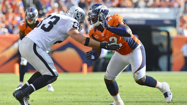 NFL: Oakland Raiders at Denver Broncos