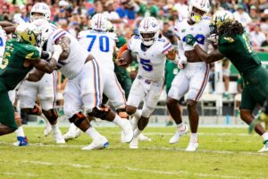 Florida QB Emory Jones entering transfer portal