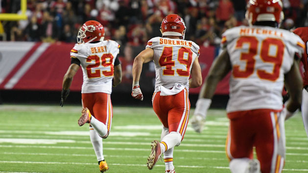 Dec 4, 2016; Atlanta, GA, USA; Kansas City Chiefs strong safety Eric Berry (29) intercepts a two point conversion attempt and returns it for the game winning points against the Atlanta Falcons during the second half at the Georgia Dome. The Chiefs won 29-28. Photo Credit: Dale Zanine-USA TODAY Sports