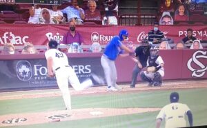 Gamecocks Sweep Gators in Weekend Diamond Series