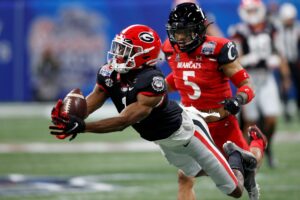 Georgia WR Pickens to have surgery for torn ACL
