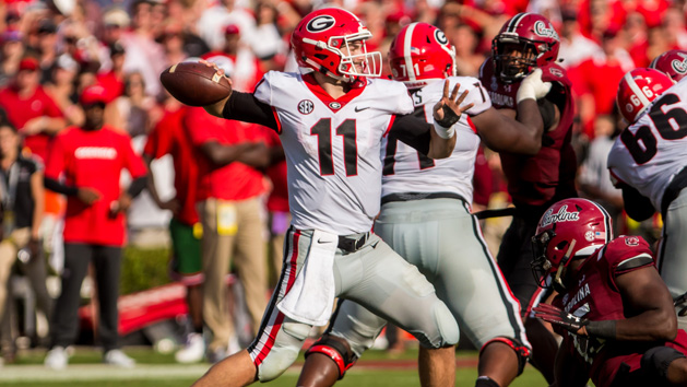 Sep 8, 2018; Columbia, SC, USA; Georgia Bulldogs quarterback Jake Fromm (11) passes against the South Carolina Gamecocks in the first half at Williams-Brice Stadium. Photo Credit: Jeff Blake-USA TODAY Sports