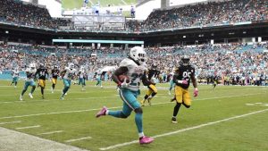 NFL Recaps: Dolphins stop Big Ben, Steelers