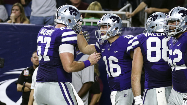 Dec 28, 2016; Houston, TX, USA; Kansas State Wildcats quarterback Jesse Ertz (16) celebrates with offensive lineman Reid Najvar (67) after scoring a touchdown during the second quarter against the Texas A&M Aggies at NRG Stadium. Photo Credit: Troy Taormina-USA TODAY Sports