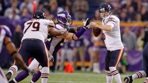 Bears re-sign tackle Scott