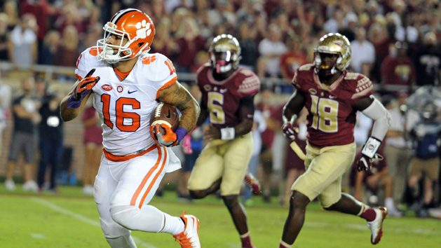 Oct 29, 2016; Tallahassee, FL, USA; Clemson Tigers tight end Jordan Leggett (16) runs the ball after a catch during the game against the Florida State Seminoles at Doak Campbell Stadium. Photo Credit: Melina Vastola-USA TODAY Sports