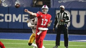 Bills visit Denver seeking first division title since ‘95