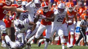 Clemson WR Ross undergoes spinal surgery