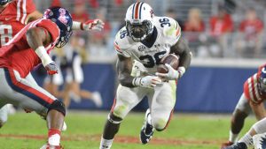 Pettway runs wild as Auburn knocks off Ole Miss