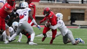 Kansas CB Karon Prunty enters transfer portal