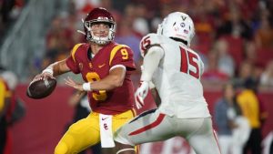 USC QB Kedon Slovis transfers to Pitt