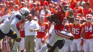 No.3 Clemson, No. 13 Auburn square off again