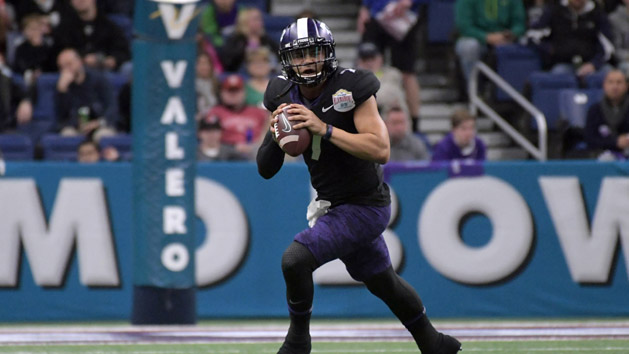 Dec 28, 2017; San Antonio, TX, United States; TCU Horned Frogs quarterback Kenny Hill (7) throws a pass against the Stanford Cardinal in the 2017 Alamo Bowl at Alamodome. Photo Credit: Kirby Lee-USA TODAY Sports