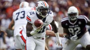 Top-ranked Georgia faces tall task at No. 10 Auburn