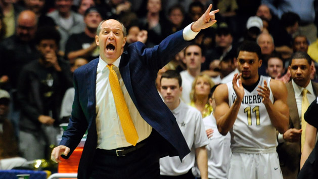Mar 10, 2016; Nashville, TN, USA; Vanderbilt Commodores head coach Kevin Stallings shouts during game 3 of the SEC tournament at Bridgestone Arena. Tennessee Volunteers won 67 to 65. Mandatory Credit: Joshua Lindsey-USA TODAY Sports