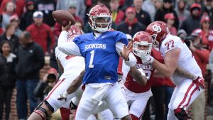 QB Murray named Oklahoma starter